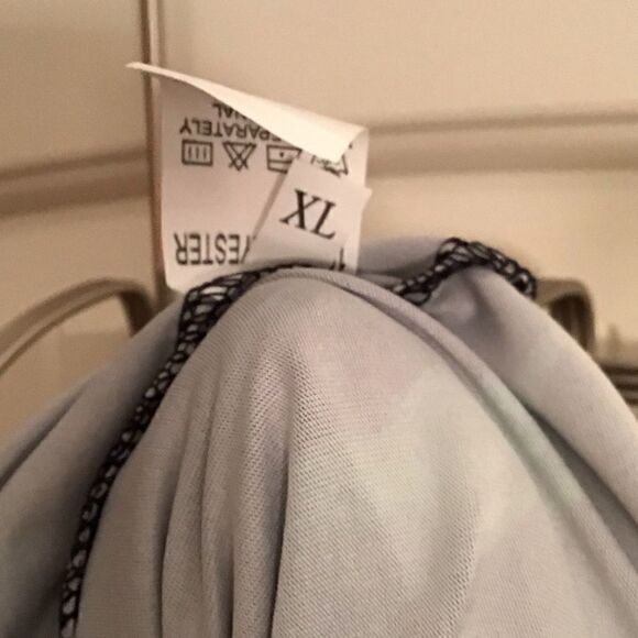 Fabulous Printed Midi Dress size 1XLarge - Picture 7 of 9